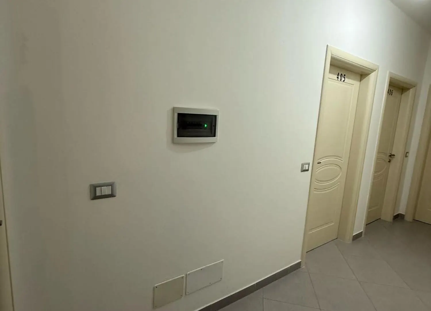 Bed & Breakfast Namelijan'S Hotel Spille Albania